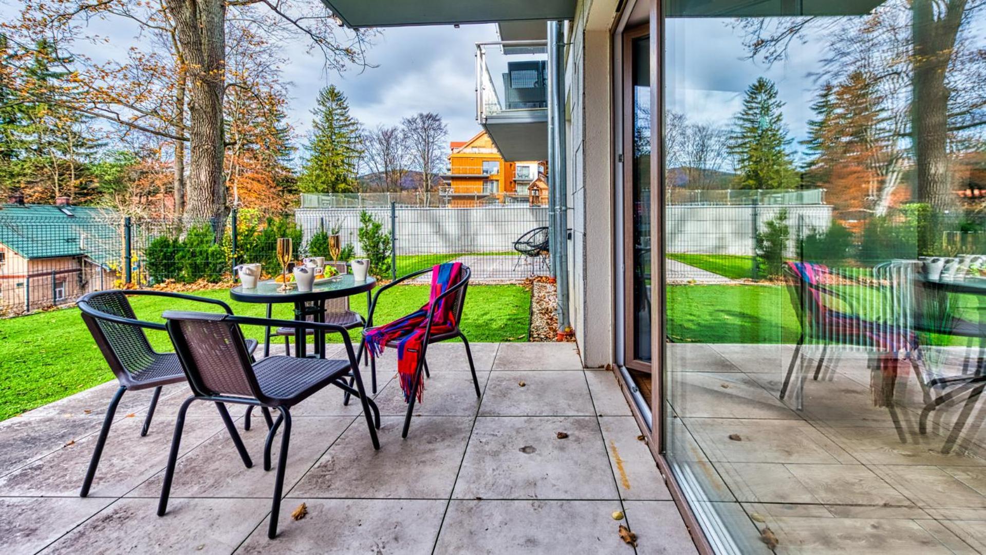 Apartamenty Z Basenem I Saunami Stone Hill Resort Vip Centrum By Royal Aparts Szklarska Poręba Exterior foto